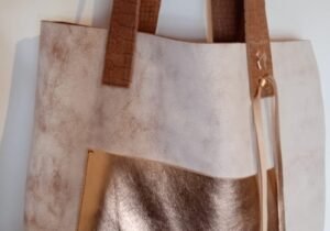 Carteras y accesorios de cuero